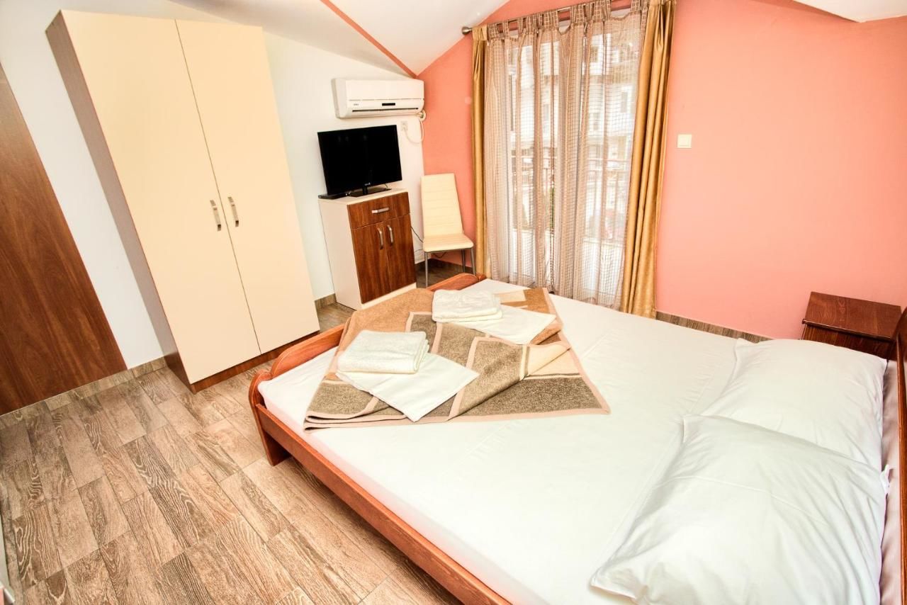 Апартаменты Apartments Mazarak Будва