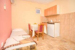 Апартаменты Apartments Mazarak Будва Апартаменты с 1 спальней-7